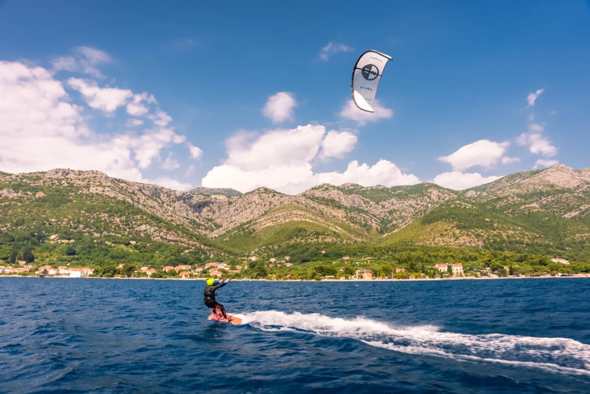 Kitesurfing Lessons - FootLoose SurfClub - Viganj, Croatia